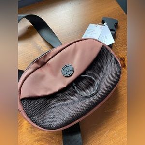 Lululemon belt bag